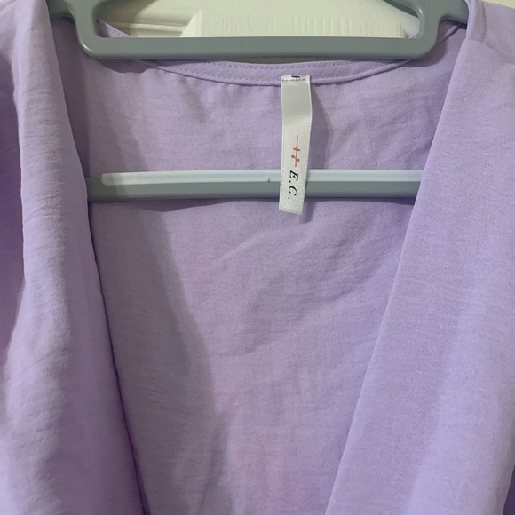 Cross Cross Top - Picture 3 of 3